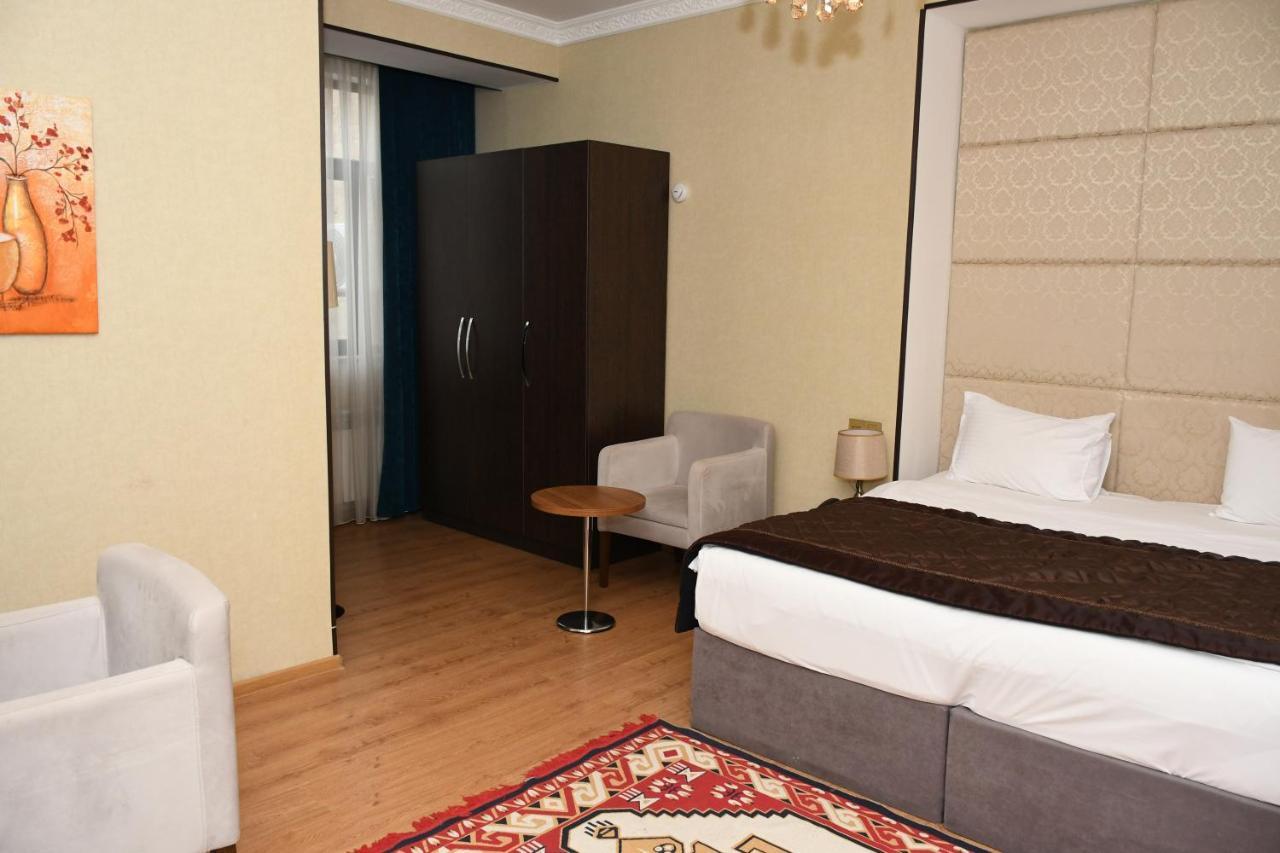 Square Baku Hotel 외부 사진